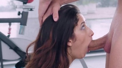 На телефон много спермы