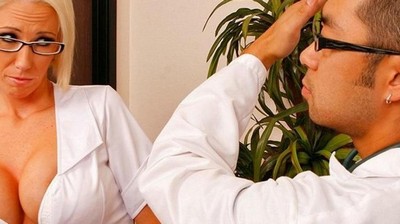 С женой брата с разговорами