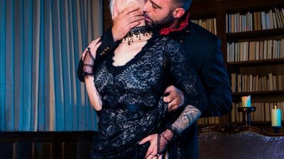 Обосралась во время секса