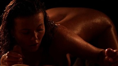 Мальчик с 2 девочками