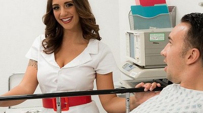 Инцест брат кончает в сестру